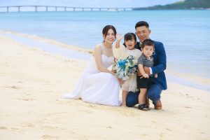ウェディングフォトと共に家族写真も撮影
